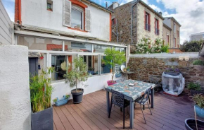 1 Bedroom Lovely Home In Saint Brieuc